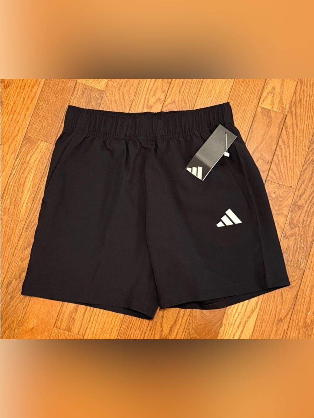 Adidas Boys' M (10/12) Essentials Regular Fit Small Logo Woven Shorts - NWT